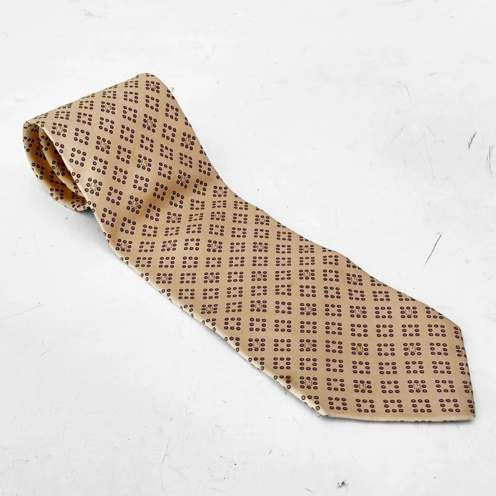 VTG 90s Gucci Mens Silk Tie Tan Brown Geometric Medallion Made in Italy